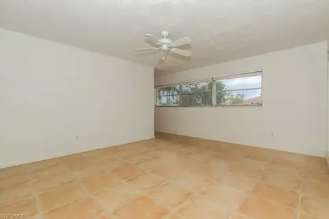 424 Golfview Dr, Naples, FL 34110 photo 8