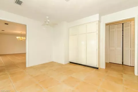 424 Golfview Dr, Naples, FL 34110 photo 23