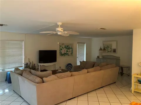 12 Knights Bridge Rd, Naples, FL 34112 photo 2