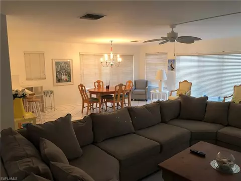 12 Knights Bridge Rd, Naples, FL 34112 photo 3