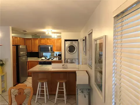 12 Knights Bridge Rd, Naples, FL 34112 photo 4