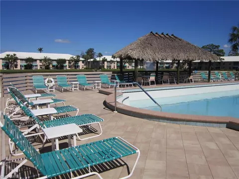887-102 Gulf Pavilion Dr #102, Naples, FL 34108 photo 17