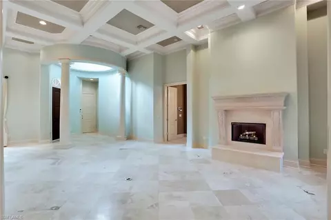 8600 Majorca Ln, Naples, FL 34114 photo 5