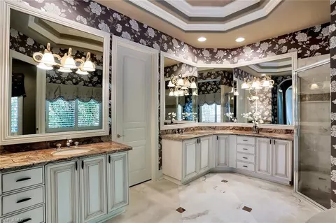 8600 Majorca Ln, Naples, FL 34114 photo 14