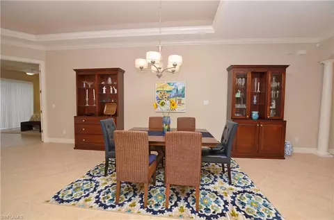 368 Mallory Ct, Naples, FL 34110 photo 7