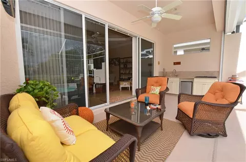 368 Mallory Ct, Naples, FL 34110 photo 3