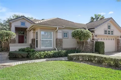 740 Glendevon Dr, Naples, FL 34105 photo 1