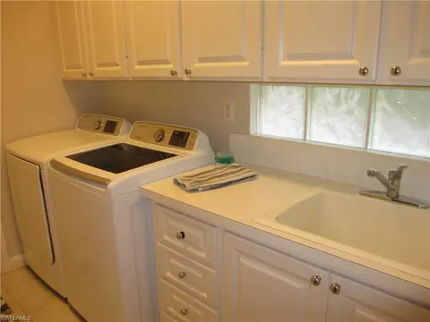 4652 Rio Poco Ct, Naples, FL 34109 photo 18