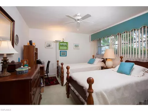 504 Turtle Hatch Ln, Naples, FL 34103 photo 9