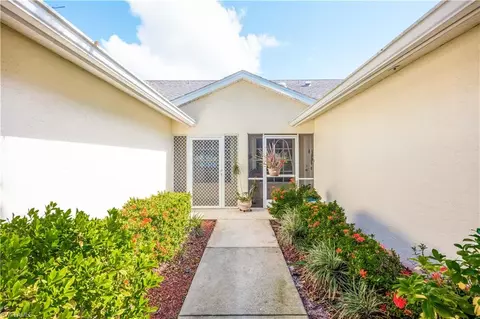 2880 Crown Pointe Blvd, Naples, FL 34112 photo 3