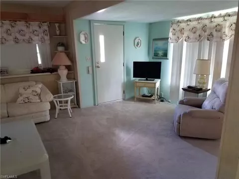 514 Menton Ln, Naples, FL 34112 photo 3