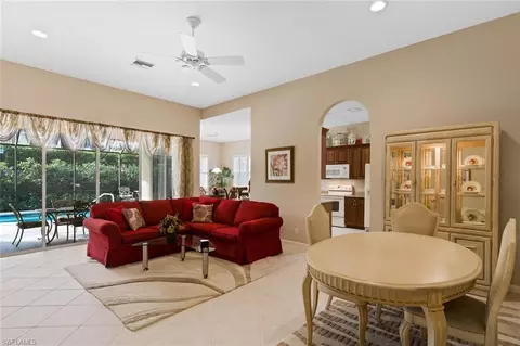 16204 Parque Ln, Naples, FL 34110 photo 4