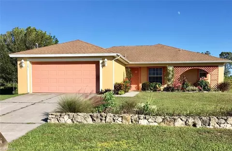 9031 Green Cir, Labelle, FL 33935 photo 1