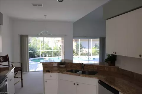 8001 Preakness Ct, Naples, FL 34113 photo 4