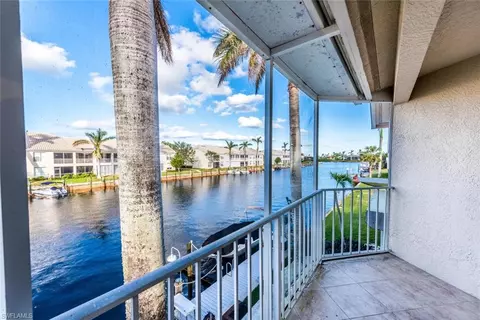 199 Eveningstar Cay, Naples, FL 34114 photo 14