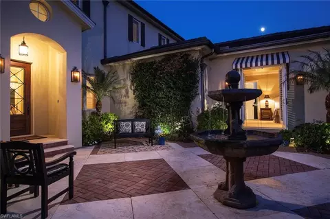 495 Bow Line Dr, Naples, FL 34103 photo 2