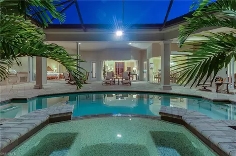 655 Regatta Rd, Naples, FL 34103 photo 2