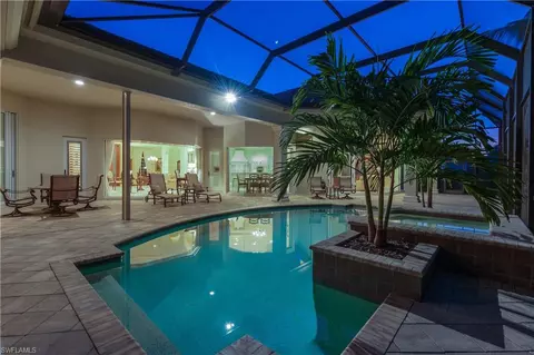 655 Regatta Rd, Naples, FL 34103 photo 3