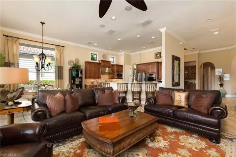 16807 Cabreo Dr, Naples, FL 34110 photo 4