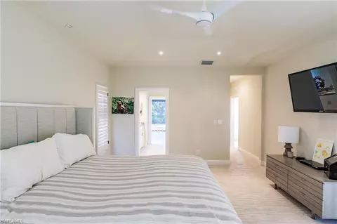 391 Germain Ave, Naples, FL 34108 photo 22