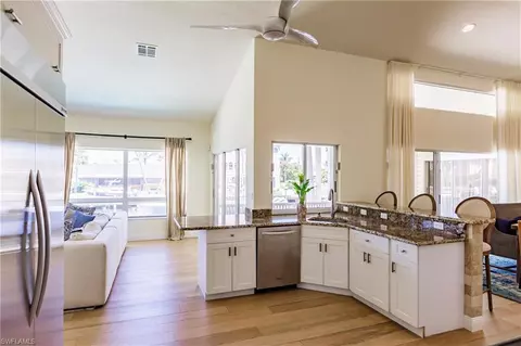 391 Germain Ave, Naples, FL 34108 photo 7