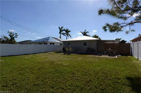 835 96th Ave N, Naples, FL 34108 photo 4