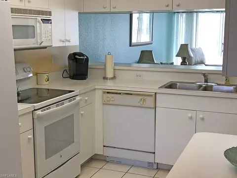 4111 Lorene Dr #109, Estero, FL 33928 photo 8