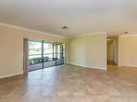 112 Payne Ct, Naples, FL 34112 photo 3