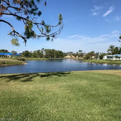 112 Payne Ct, Naples, FL 34112 photo 2