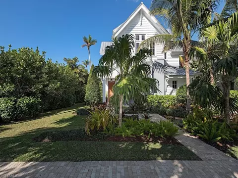 511 4th Ave S, Naples, FL 34102 photo 23