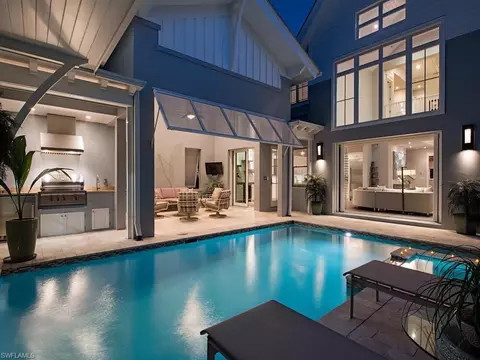 511 4th Ave S, Naples, FL 34102 photo 2