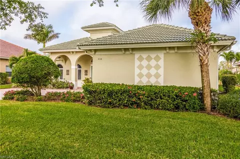 310 Saddlebrook Ln, Naples, FL 34110 photo 22