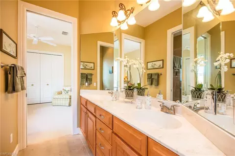 310 Saddlebrook Ln, Naples, FL 34110 photo 17