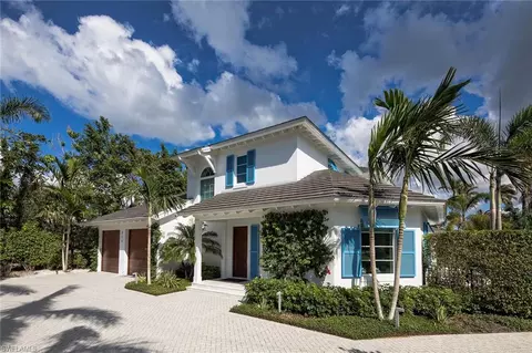 514 3rd St N, Naples, FL 34102 photo 2