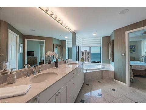 60 Seagate Dr #1702, Naples, FL 34103 photo 8