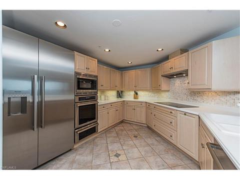 60 Seagate Dr #1702, Naples, FL 34103 photo 6