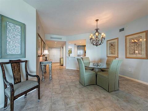 60 Seagate Dr #1702, Naples, FL 34103 photo 4