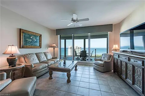 60 Seagate Dr #1702, Naples, FL 34103 photo 5