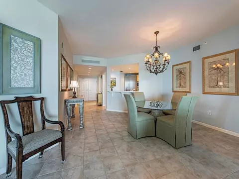 60 Seagate Dr #1702, Naples, FL 34103 photo 4