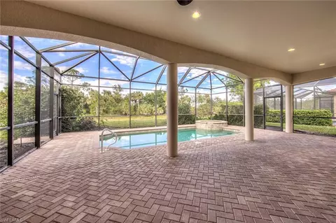 439 Saddlebrook Ln, Naples, FL 34110 photo 18