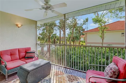 635 Luisa Ln #2, Naples, FL 34104 photo 6