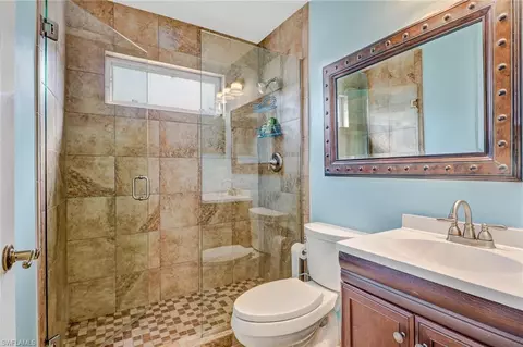 635 Luisa Ln #2, Naples, FL 34104 photo 9