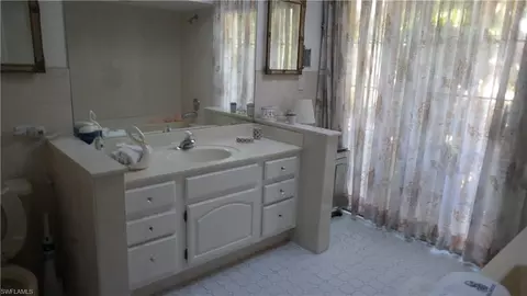 9120 Vanderbilt Dr, Naples, FL 34108 photo 8