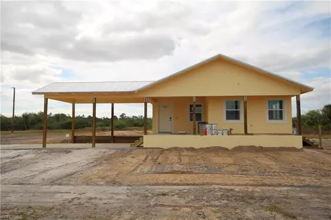 7906 13th Pl, Labelle, FL 33935 photo 5