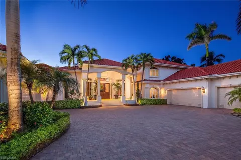 1950 Gordon Dr, Naples, FL 34102 photo 2