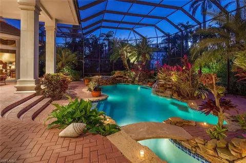 1950 Gordon Dr, Naples, FL 34102 photo 4