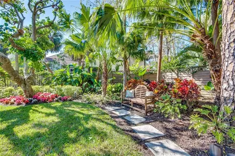 757 Glendevon Dr, Naples, FL 34105 photo 15