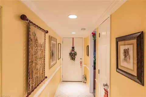 154 Cypress Way E #5, Naples, FL 34110 photo 9