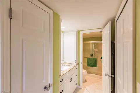 154 Cypress Way E #5, Naples, FL 34110 photo 15
