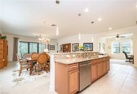 4155 Raffia Dr, Naples, FL 34119 photo 9